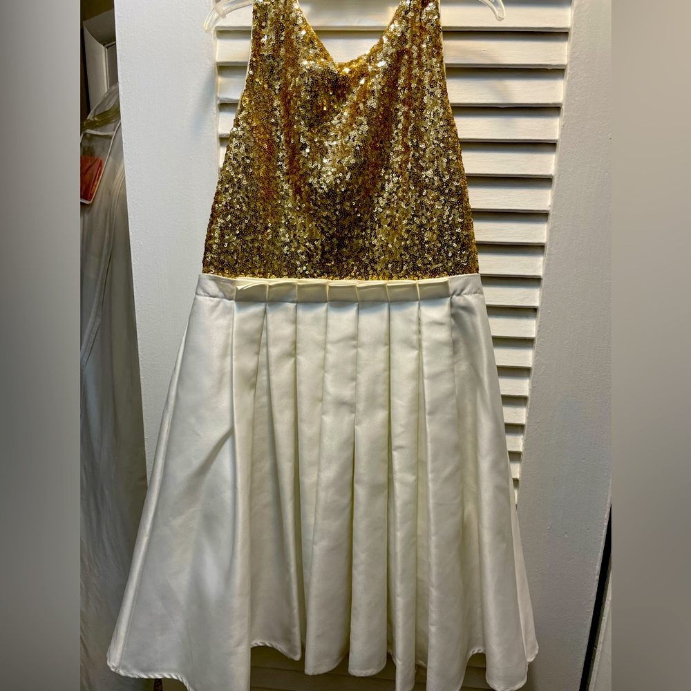 Zunie White and Gold Sequins Dress size 12